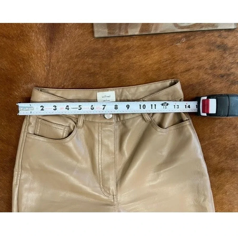 Wilfred Aritzia Tan Brown Vegan Leather High Rise Straight Leg‎ Pants Size 2